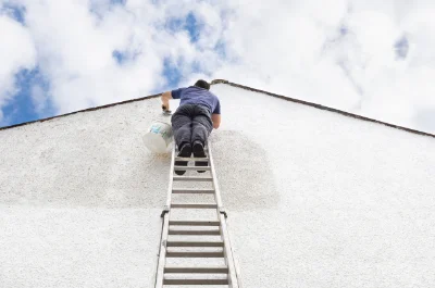 Peinture extérieure à Cornillon-sur-l'Oule — façades et ravalement